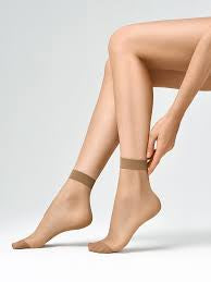 SOCKS BASE BEIGE 20 DEN
